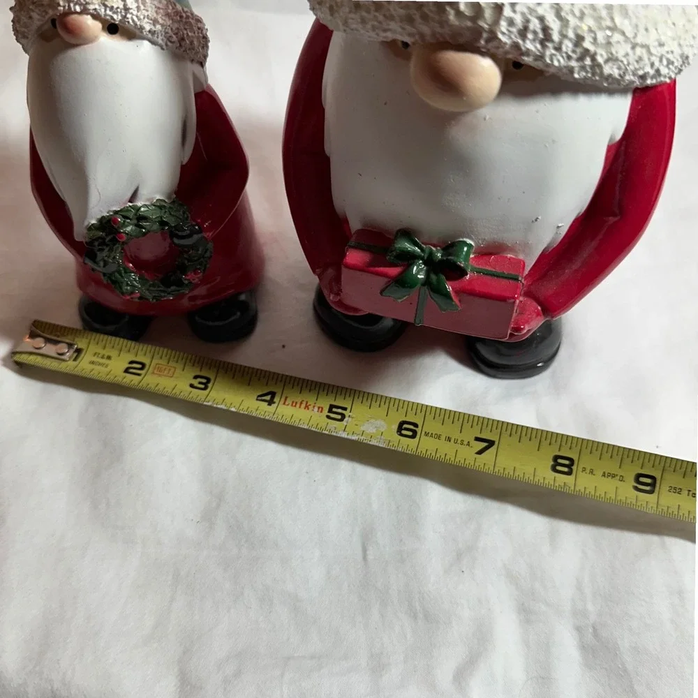 Unbranded Christmas Gnome Figurine Set Red Green Excellent  Holiday Decor Winter